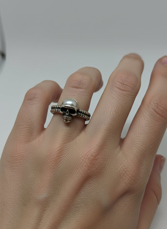Anello in Argento "Incisione Teschio"