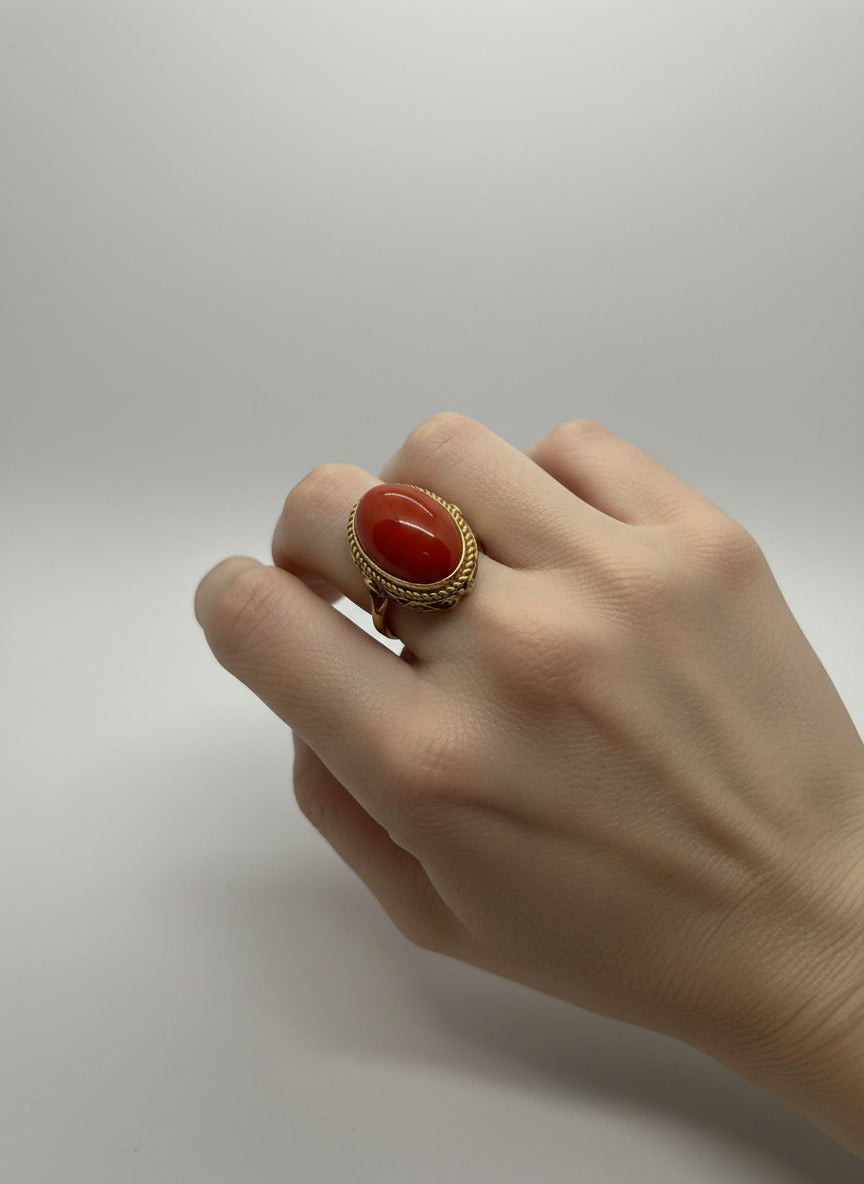 Anello in Spola di Corallo