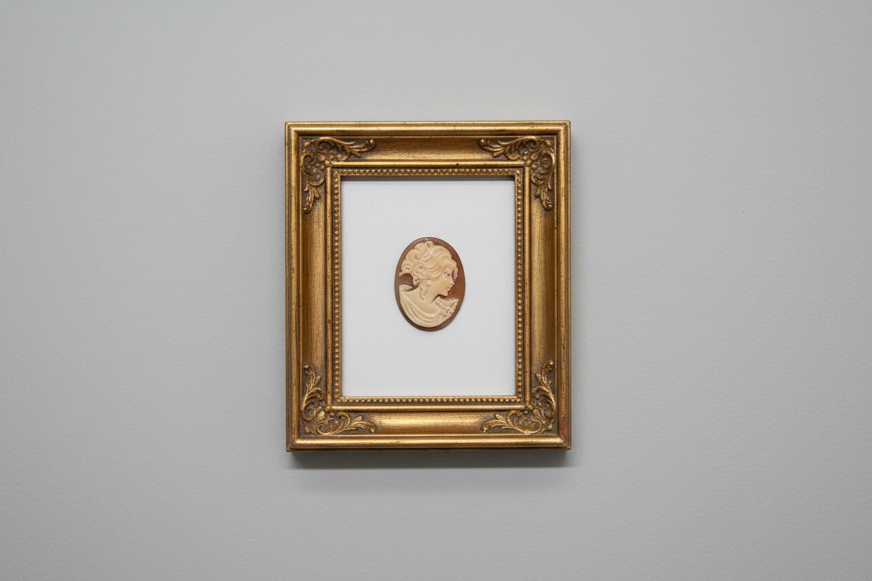 Cammeo Nudo Volto di Donna