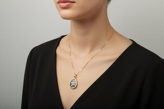 Collana in Cammeo incisione "Fiore"