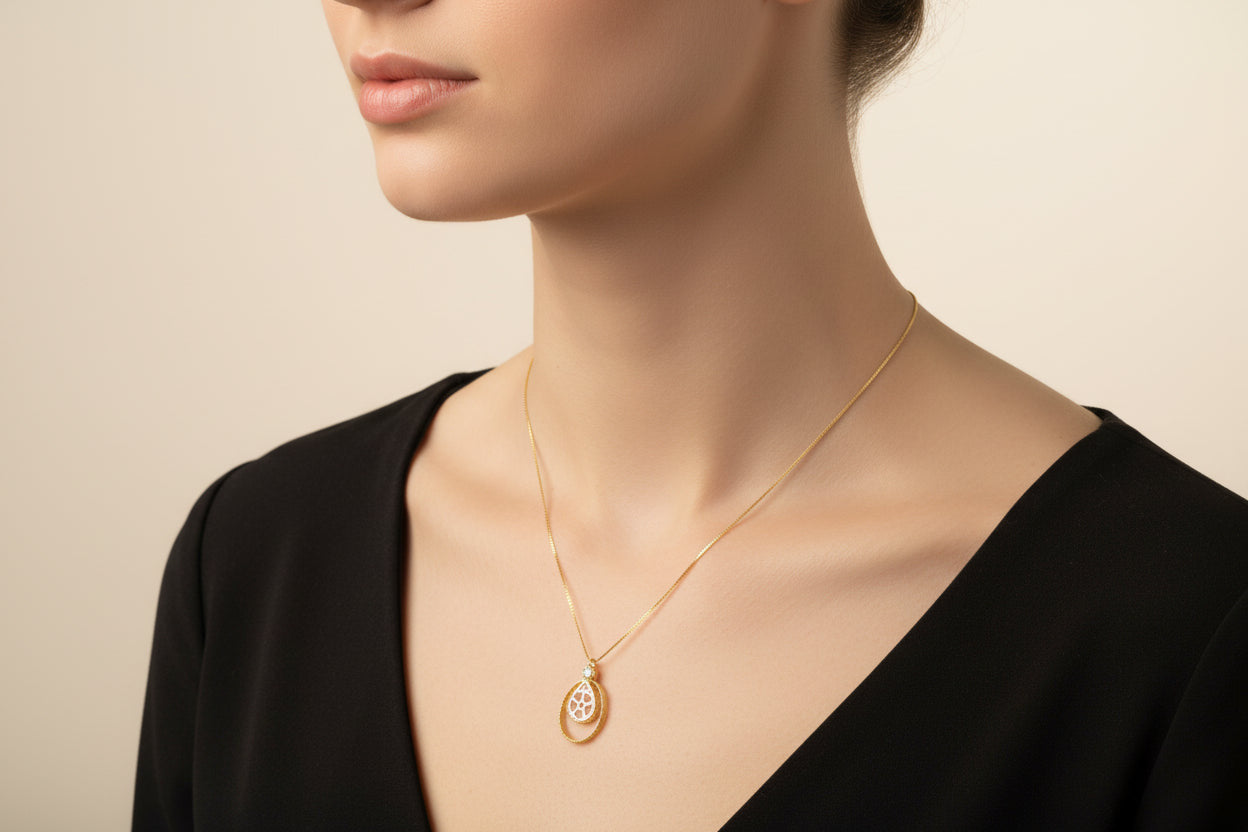 Collana in Cammeo incisione "Fiore"