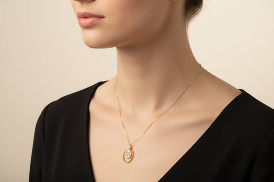 Collana in Cammeo incisione "Fiore"