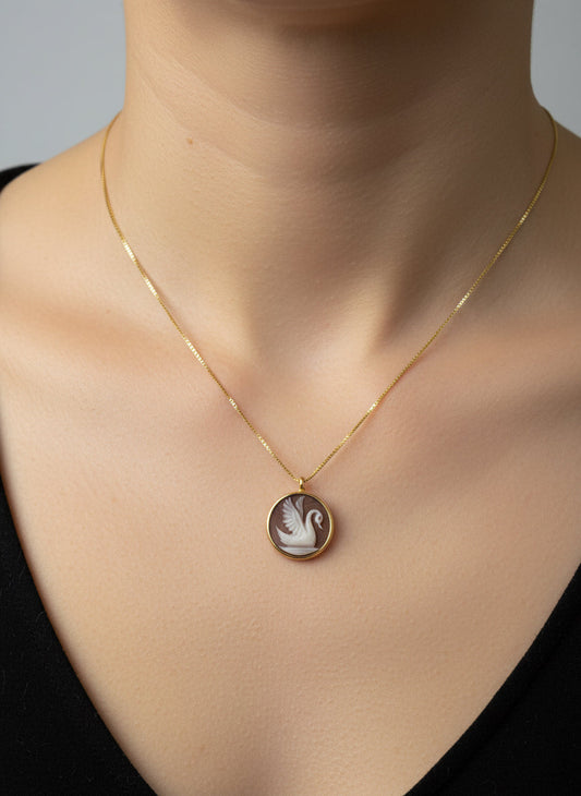 Collana in Cammeo incisione "Gigno"