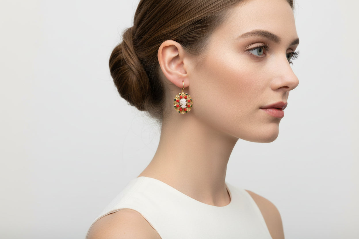 Orecchini in Cammeo e Corallo