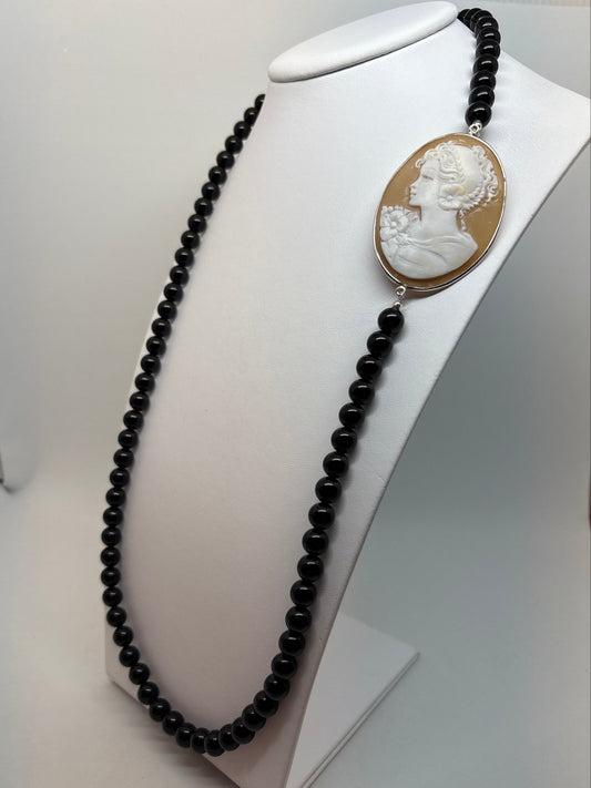 Collana in Agata e Cammeo incisione "Profilo di Donna"
