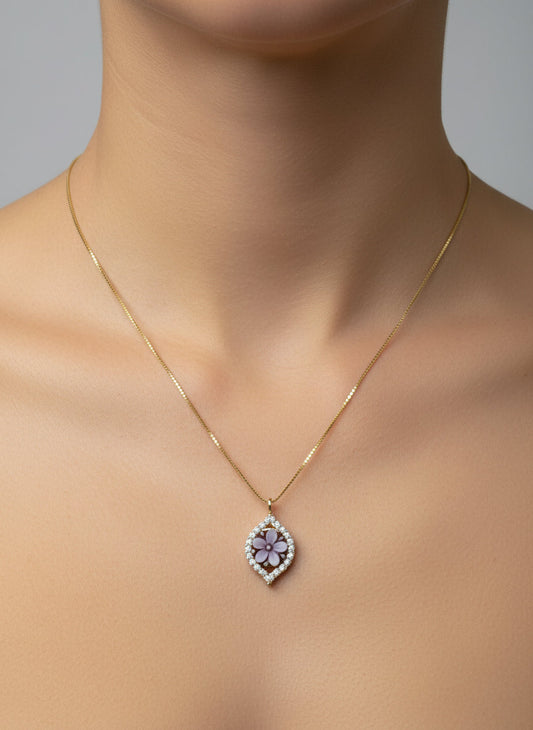 Collana in Cammeo incisione "Fiore"