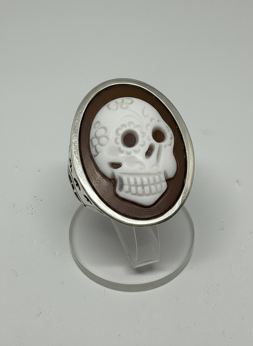 Anello in Cammeo "Incisione Teschio"