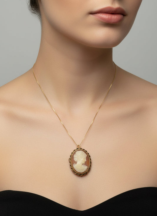 Spilla Pendente in Cammeo incisione "Profilo di Donna"
