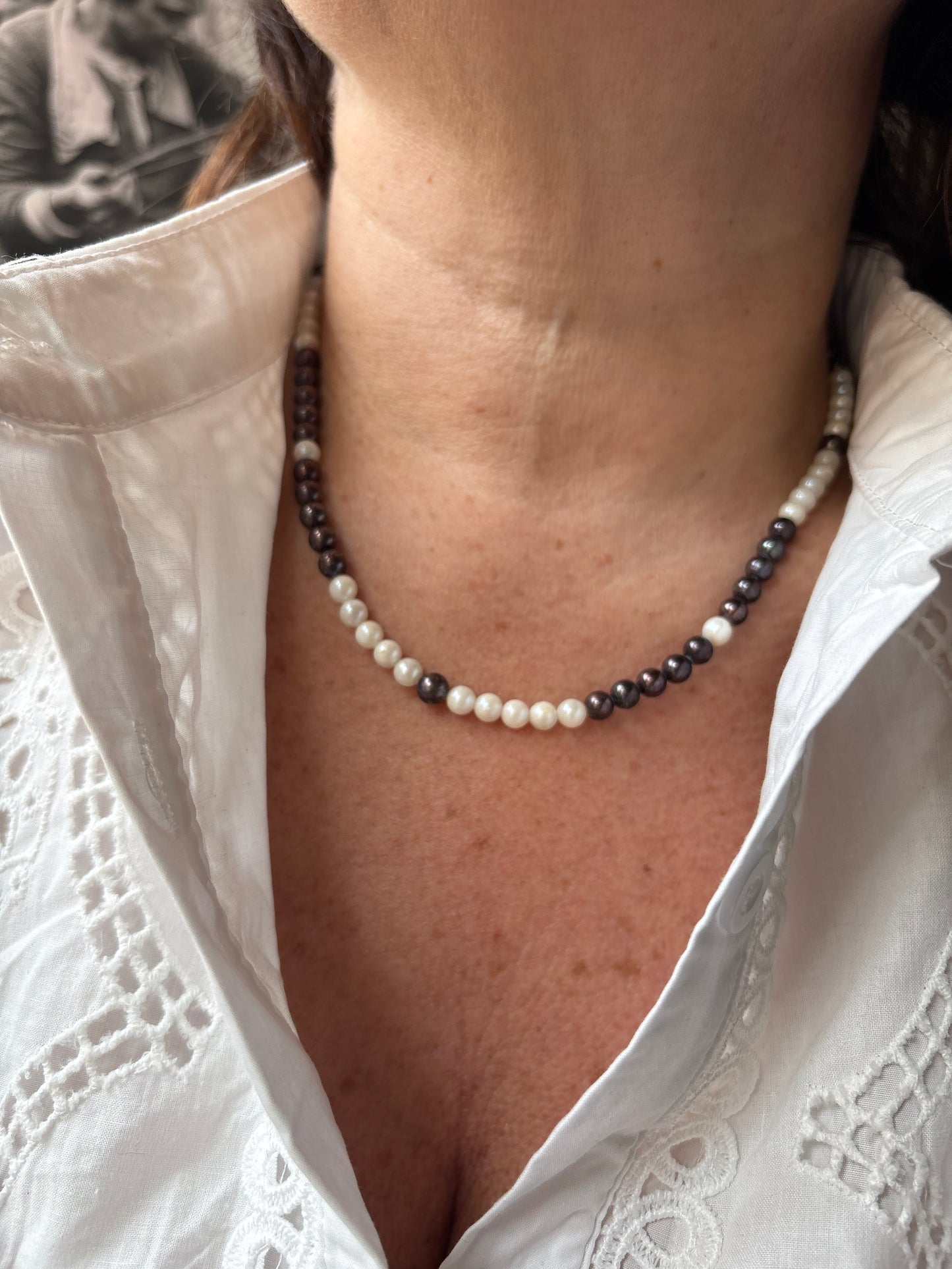 Collana dI Perle Bianche e Nere