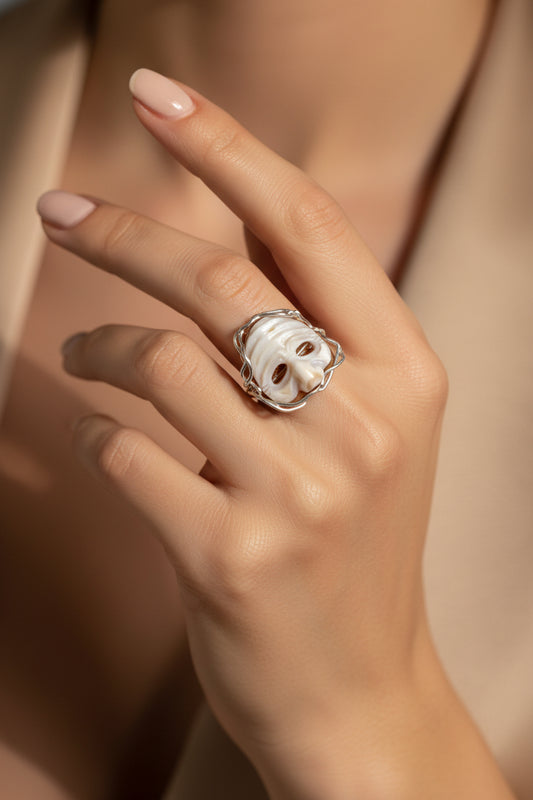 Anello in Cammeo incisione Pulcinella