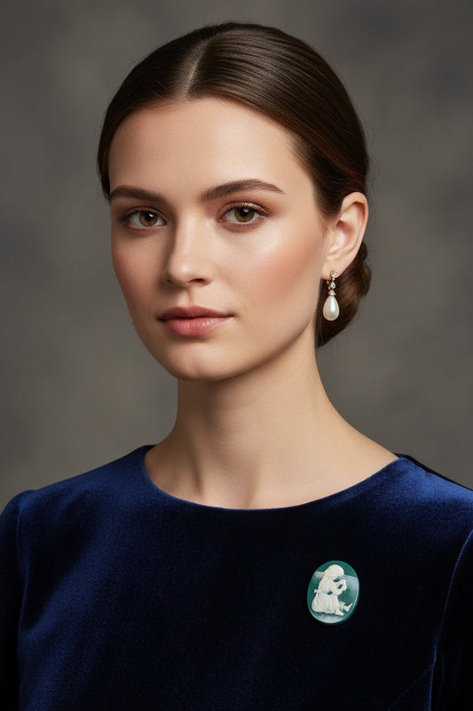 Cammeo Nudo in Agata incisione Fanciulla