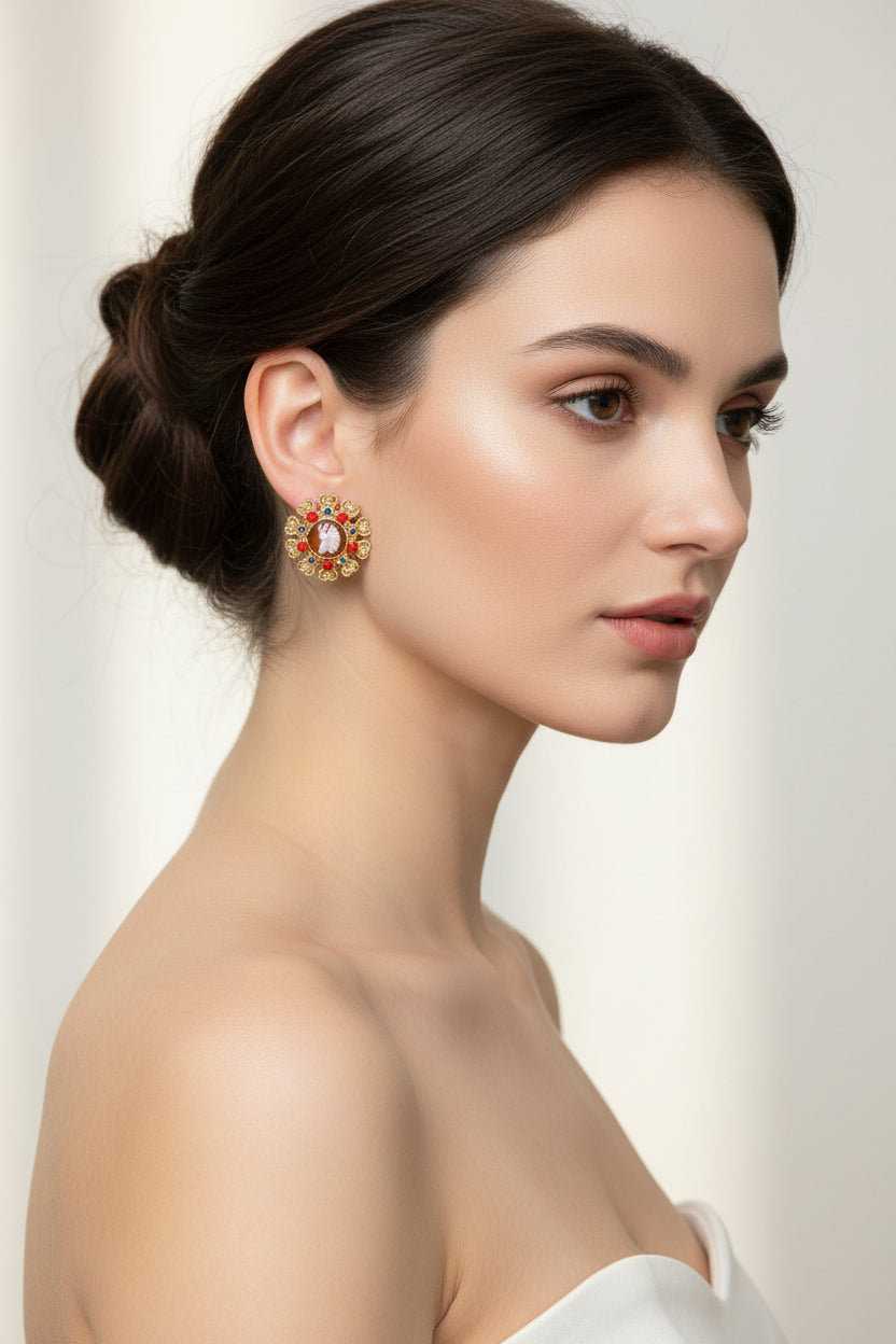 Orecchini in Cammeo e Corallo incisione "Farfalle"