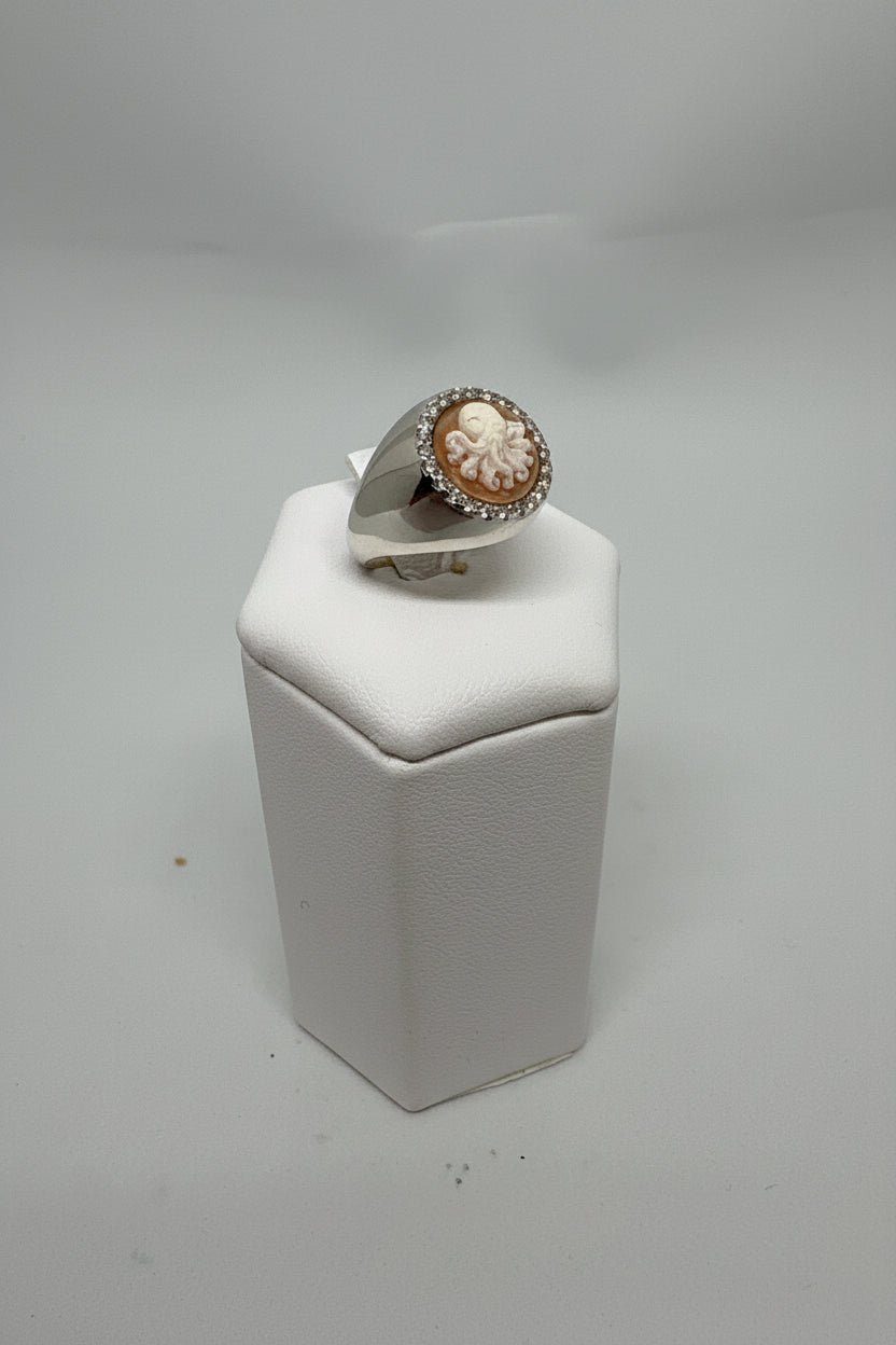 Anello in Cammeo Artistico incisione "Polpo"