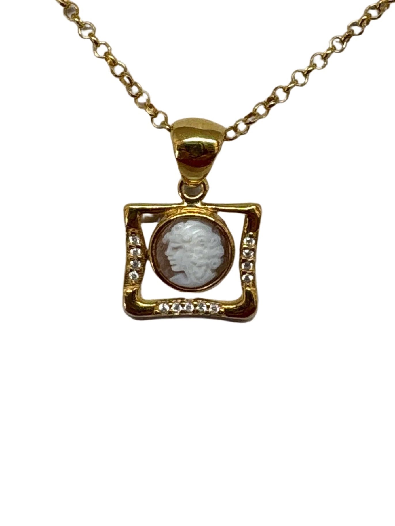 Collana in Cammeo incisione Volto di Donna
