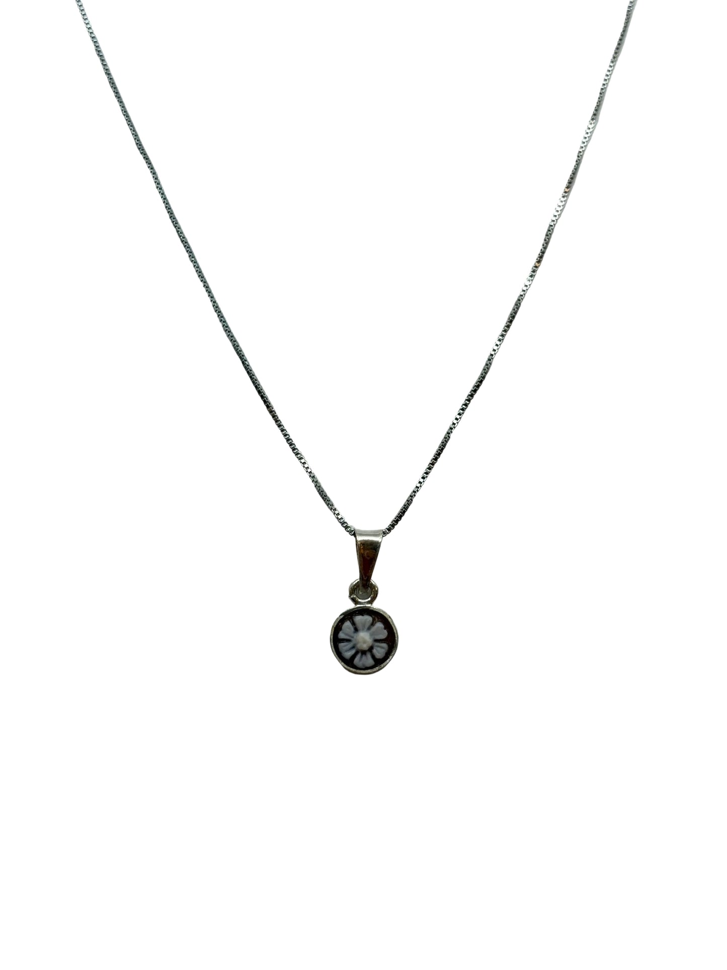 Pendente in Cammeo incisione "Fiore"