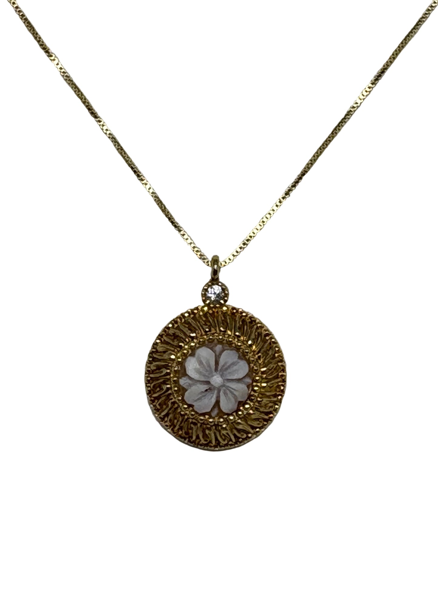 Collana in Cammeo incisione "Fiore"