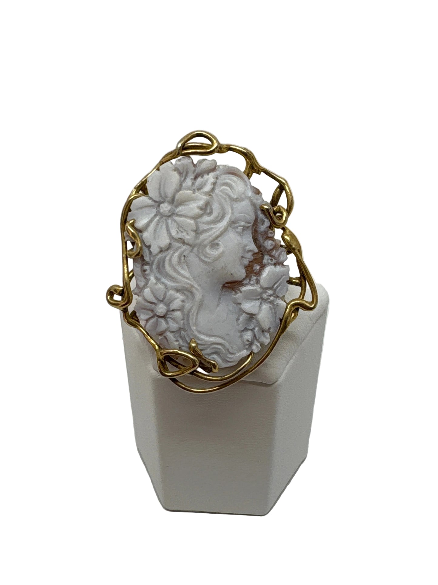 Anello in Cammeo incisione Volto di Donna