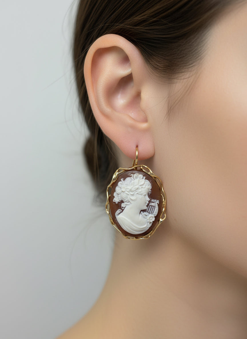 Orecchini in Cammeo incisione "Profilo di Donna"