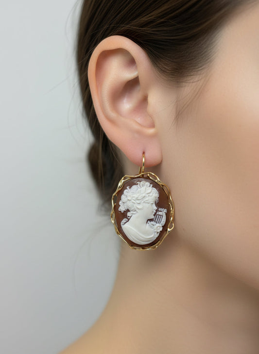 Orecchini in Cammeo incisione "Profilo di Donna"