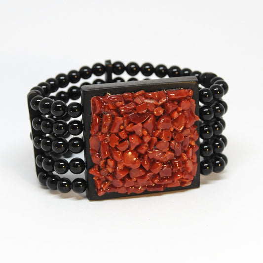 Bracciale con Perle Nere e Corallo Rosso