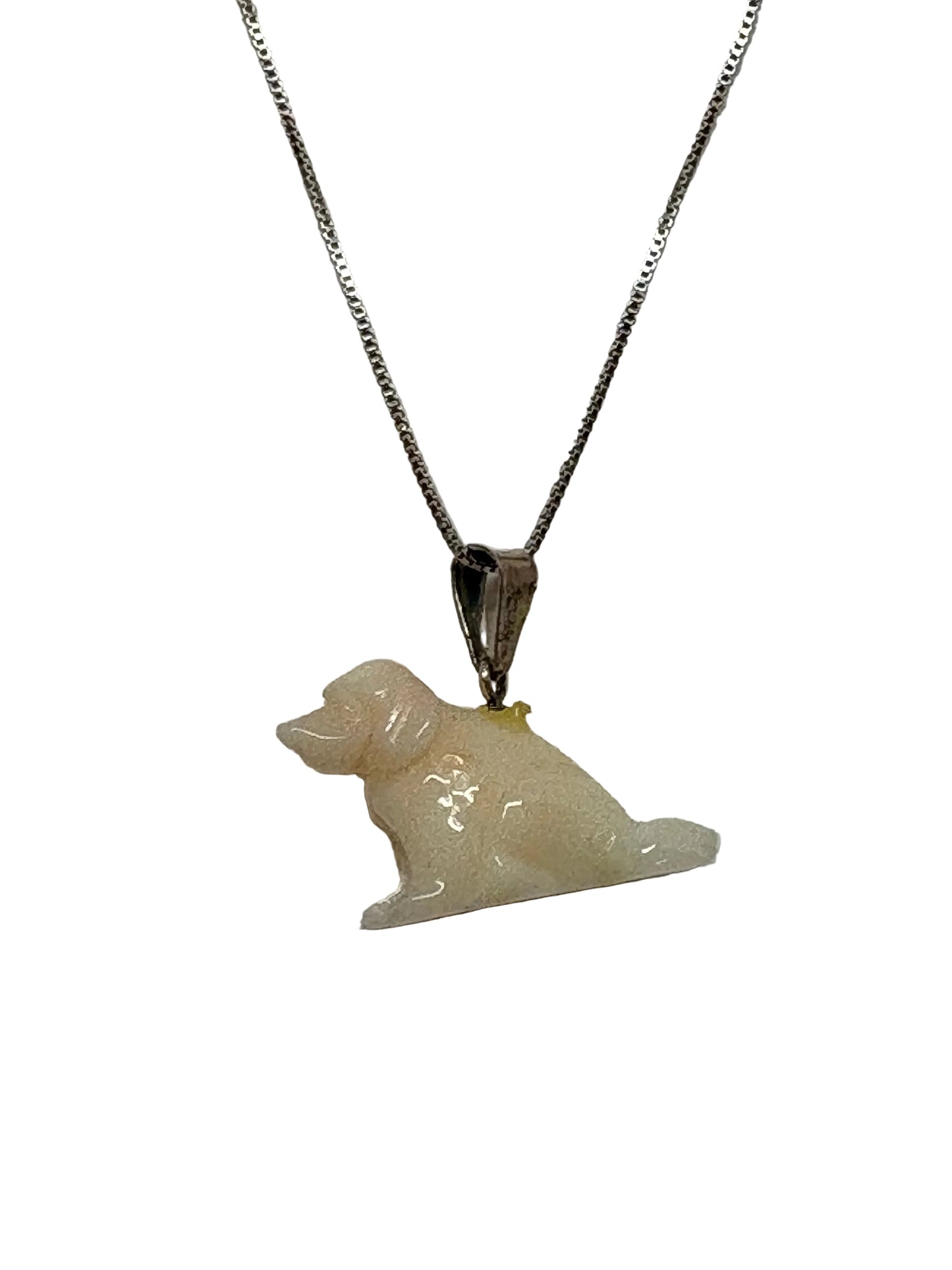 Pendente in Corallo Bianco "Cane"