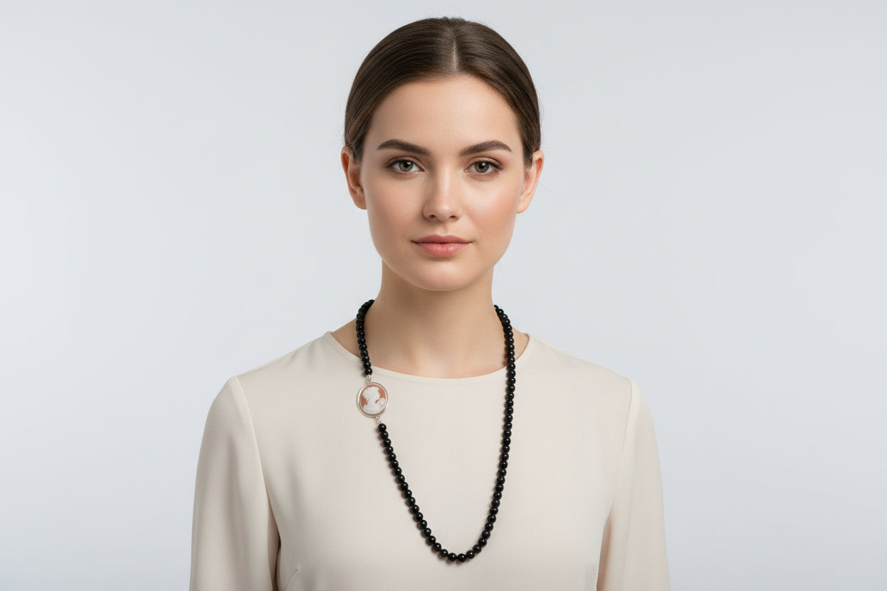 Collana in Agata e Cammeo incisione "Profilo di Donna"
