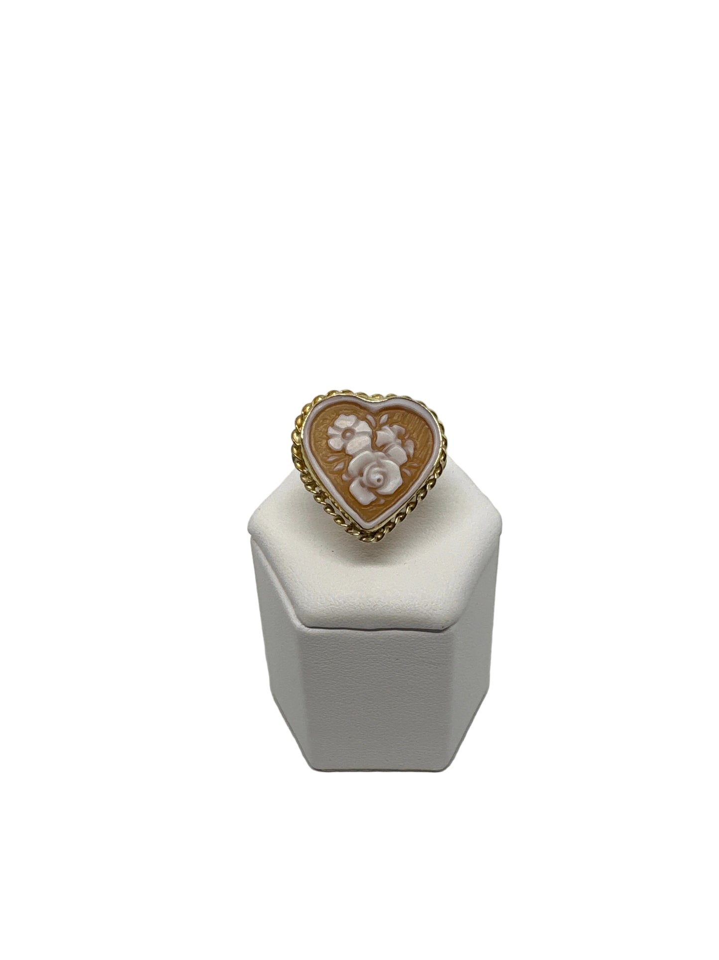 Anello in Cammeo incisione "Fiori"