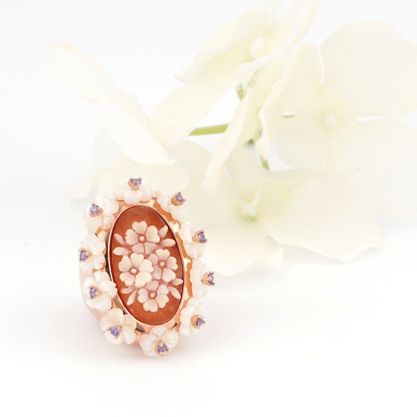 Anello-Mucha-Cammeo-Fiori-Rame-Cassis-Rufa