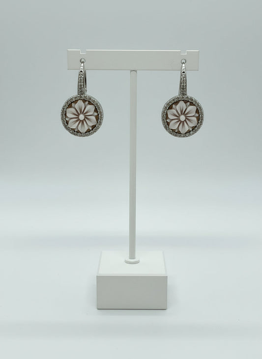 Orecchini in Cammeo incisione "Fiore"