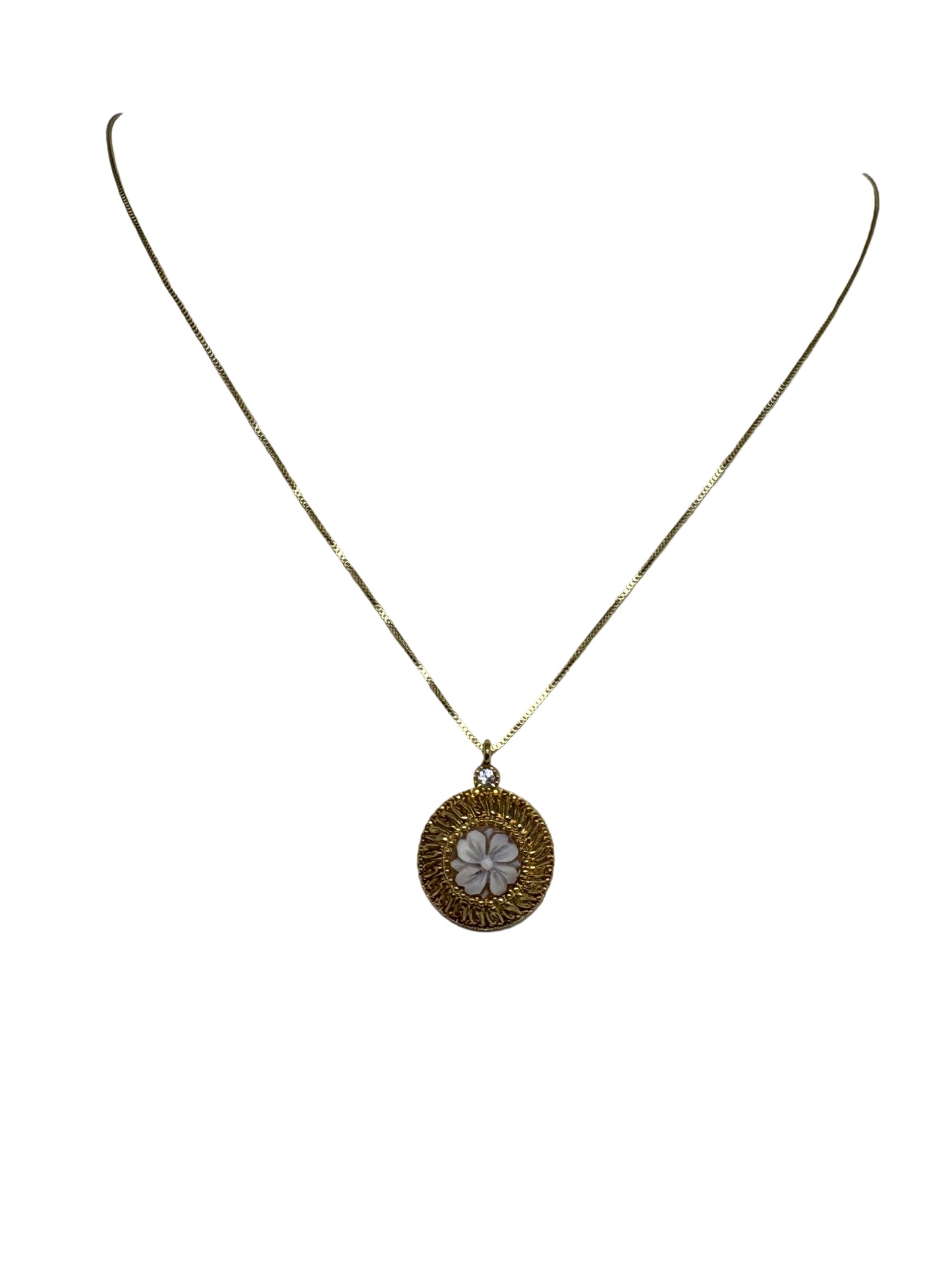 Collana in Cammeo incisione "Fiore"