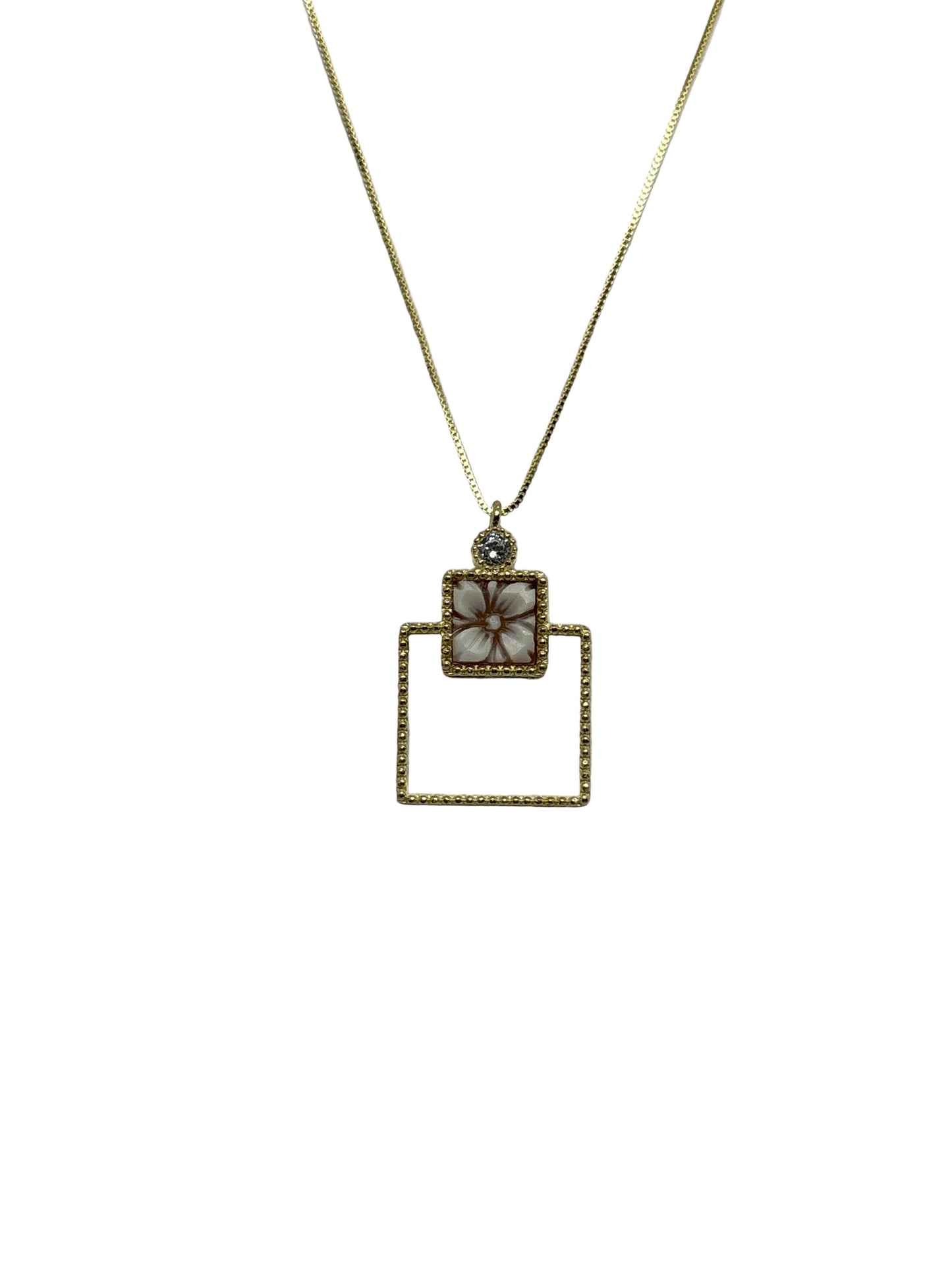 Collana in Cammeo incisione "Fiore"