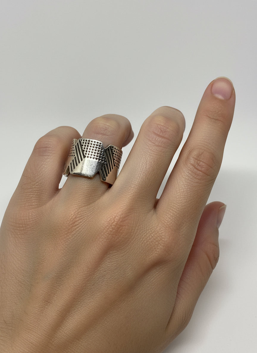 Anello in Argento Inciso