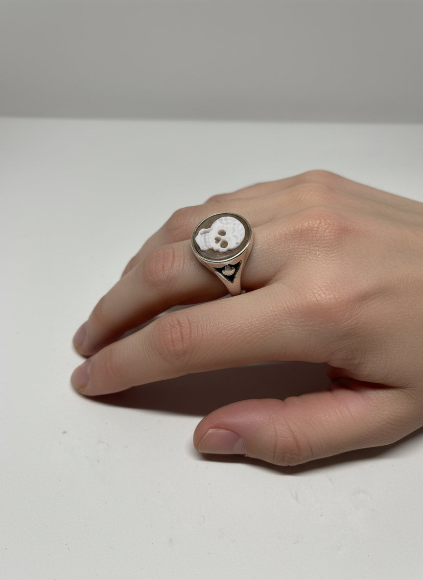 Anello in Cammeo "Incisione Teschio"