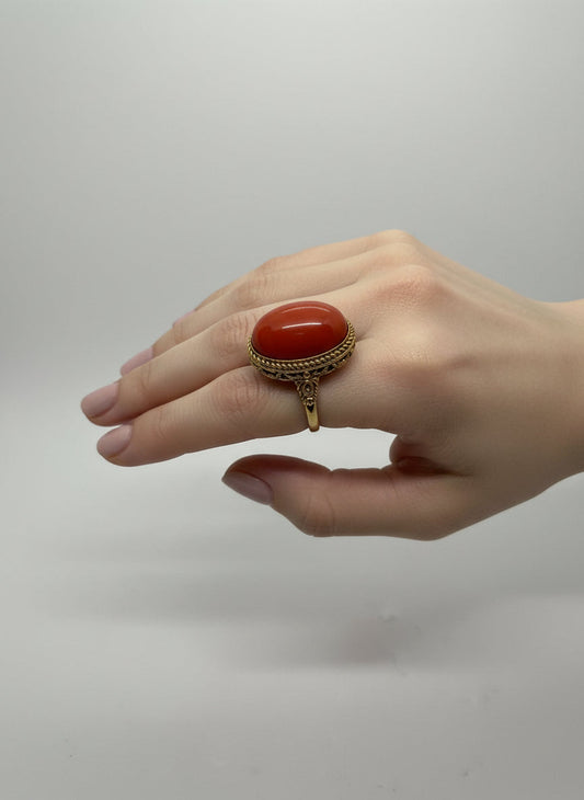 Anello in Spola di Corallo