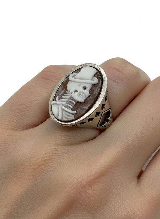 Anello in Cammeo "Incisione Teschio"