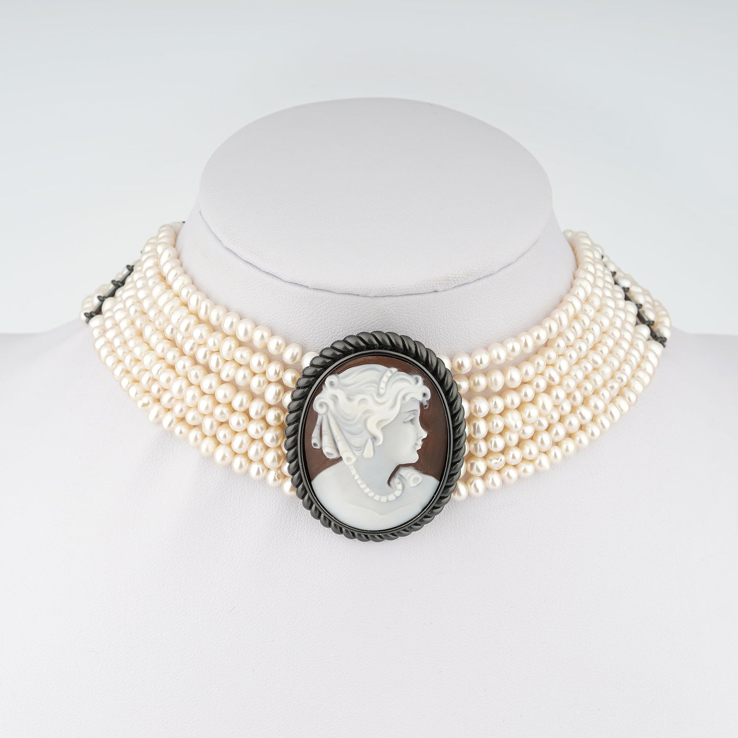 Collana-Cameo-Italiano-Raffaello-Cammeo-Profilo-Donna-Rodio-Nero