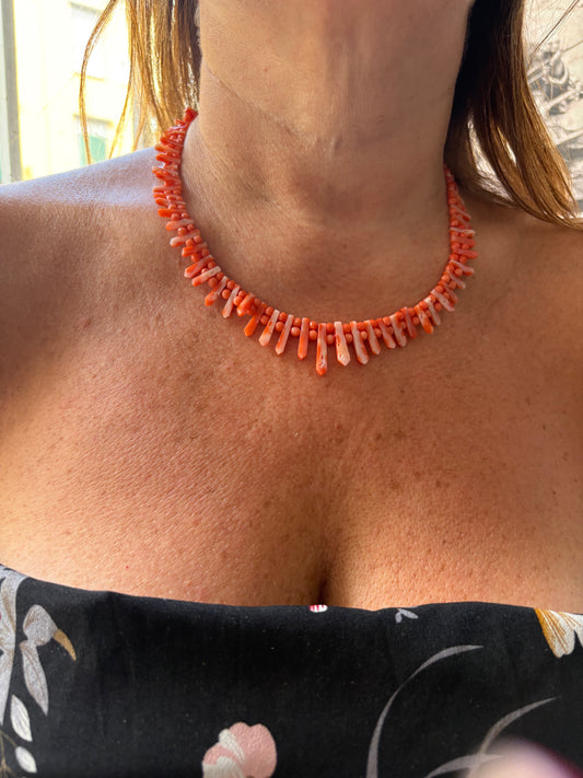 Girocollo  in Corallo Antico