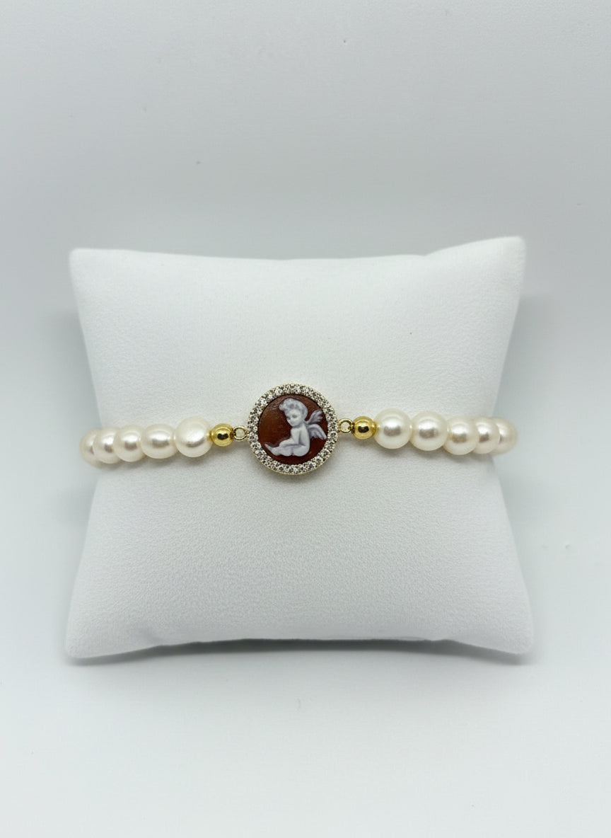 Bracciale in Perle e Cammeo incisione "Putto"