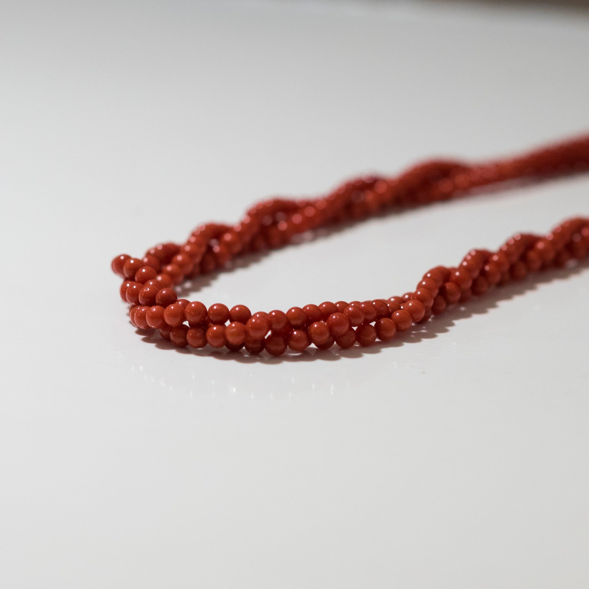 Collana-Torchon-in-Corallo-Rosso-e-Oro