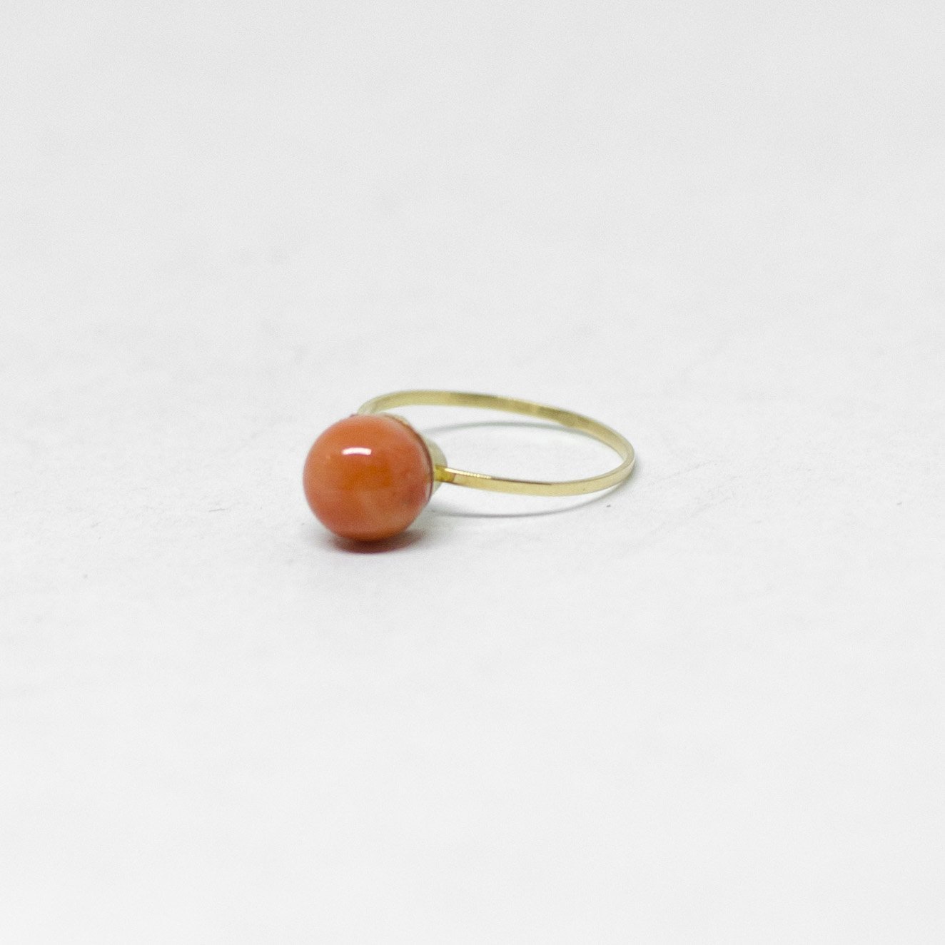 Anello-in-Oro-e-Corallo-Arancione