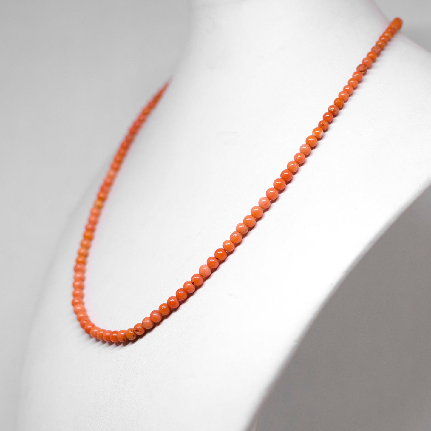 Collana-in-Perle-di-Corallo-Rosso