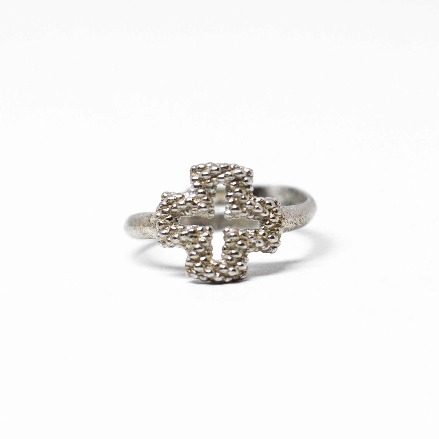 "Cross" ring entirely in silver