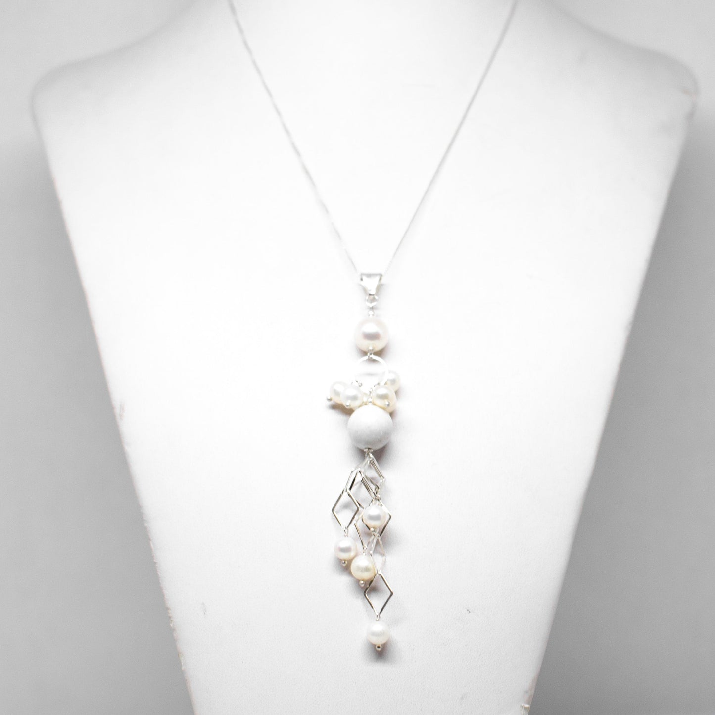 Pearl pendant