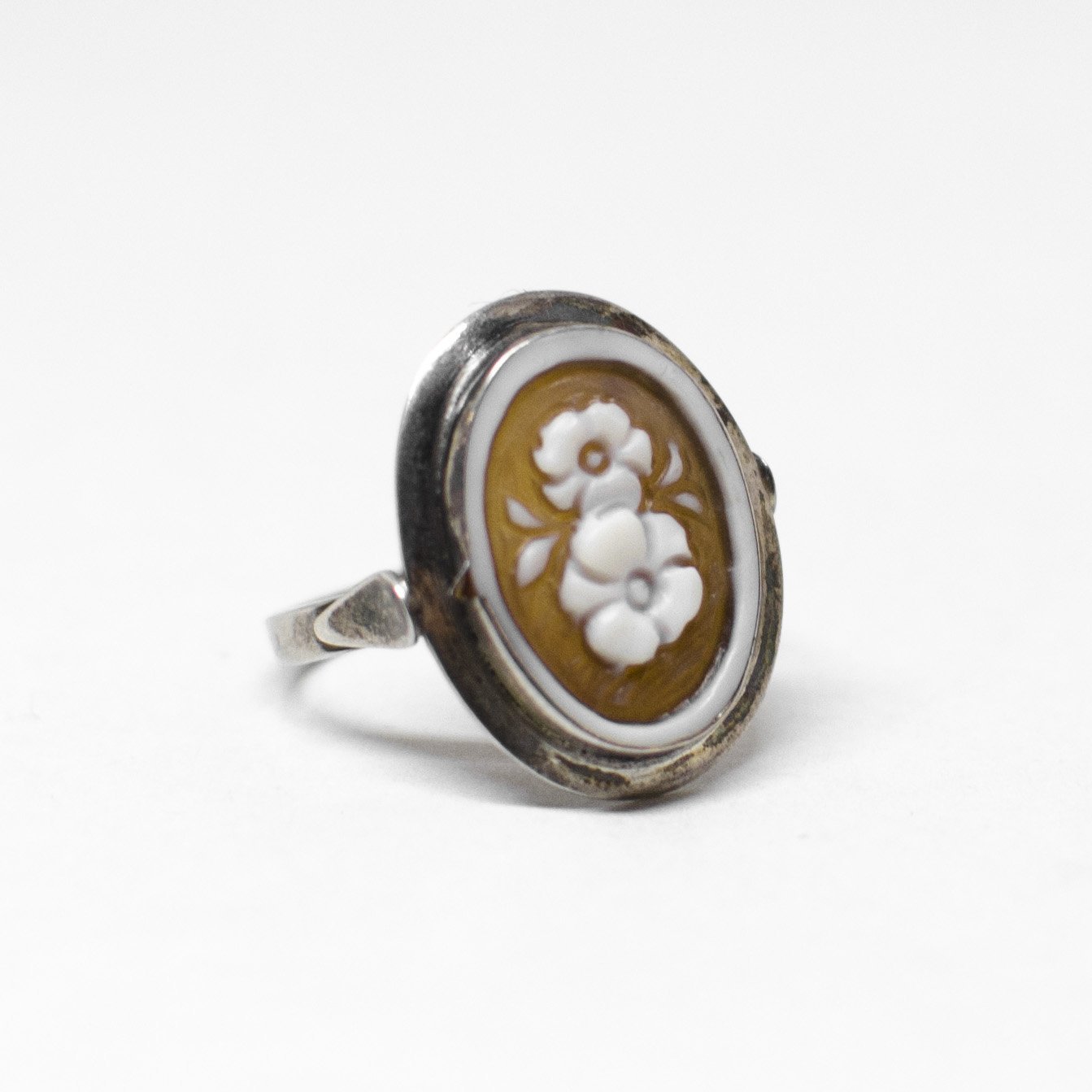 Anello Cammeo incisione Fiori (stili diversi)