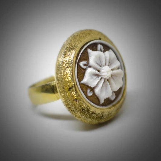 Anello cammeo incisione fiore