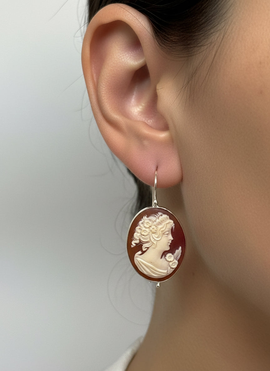 Orecchini in Cammeo incisione "Profilo di Donna"