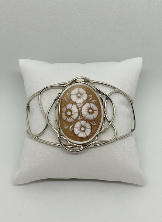 Bracciale in Cammeo Schiava incisione "Fiori"