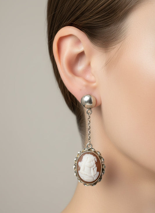 Orecchini in Cammeo incisione "Putto"