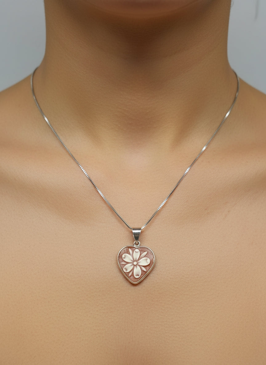 Pendente in Cammeo "Fiore"