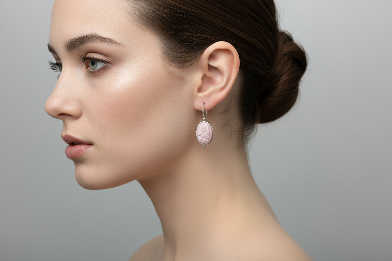 Orecchini in Cammeo Artistico incisione "Fiore"